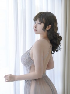  二次元美少女PAKI酱 - 浮沉