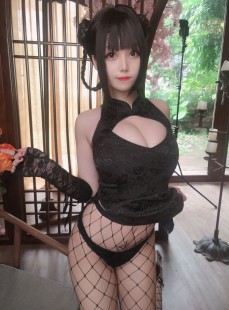  萌系小姐姐蜜汁猫裘 - 皮衣舞娘