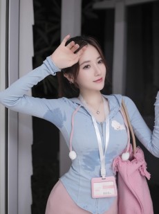 鱼子酱 等下班的人写真