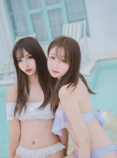  萝莉神楽板真冬之笑颜水时计-夏日比基尼