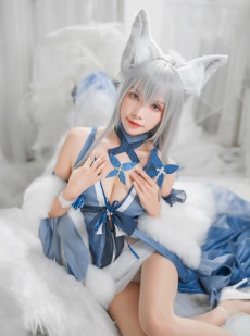  Neko-薇薇 - 信浓礼服