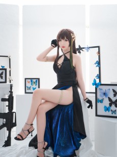  可爱人气Coser面饼仙儿 - M4A1
