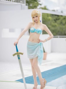 动漫博主封疆疆v - saber水着