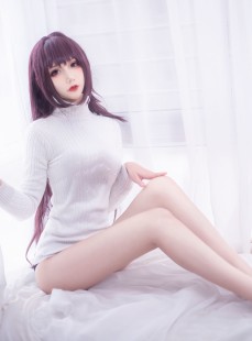  COS妹子仙九Airi - 斯卡哈毛衣