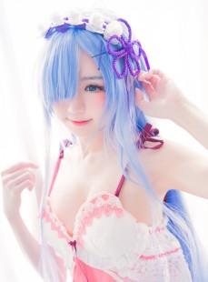  Sally Dorasnow - Rem Sleep Wear